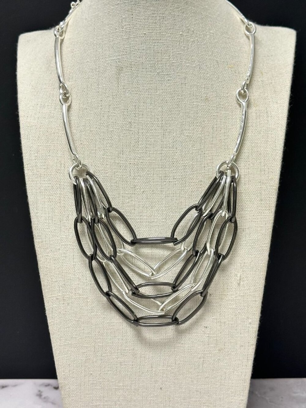 3/$30 Premier Designs Simplicity Necklace Silver Black Layered Paper Clip Links